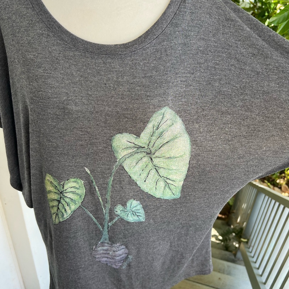 Tunic Style Summer Tee - Picture 4 of 11